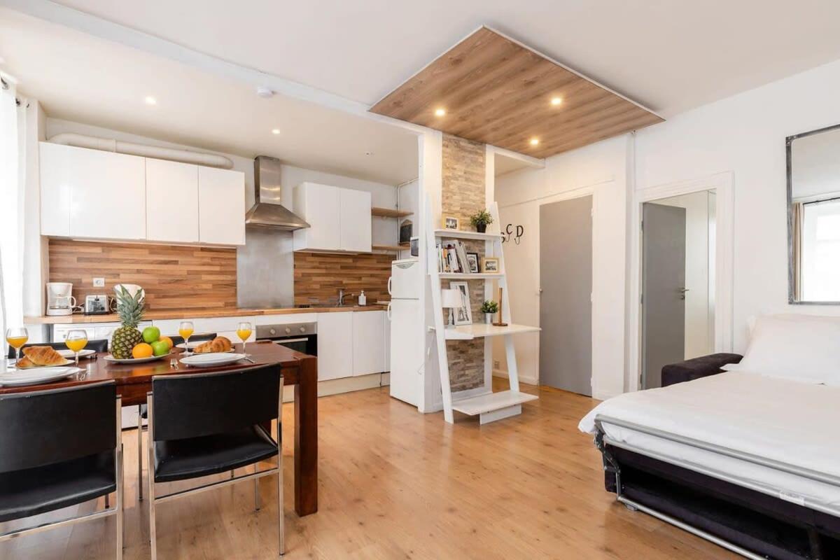 Avenue De Mars 2Br Apartment Paris Luaran gambar